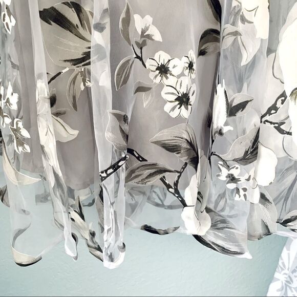 Gray Floral Organza A-Line Dress Size XL - Picture 6 of 11